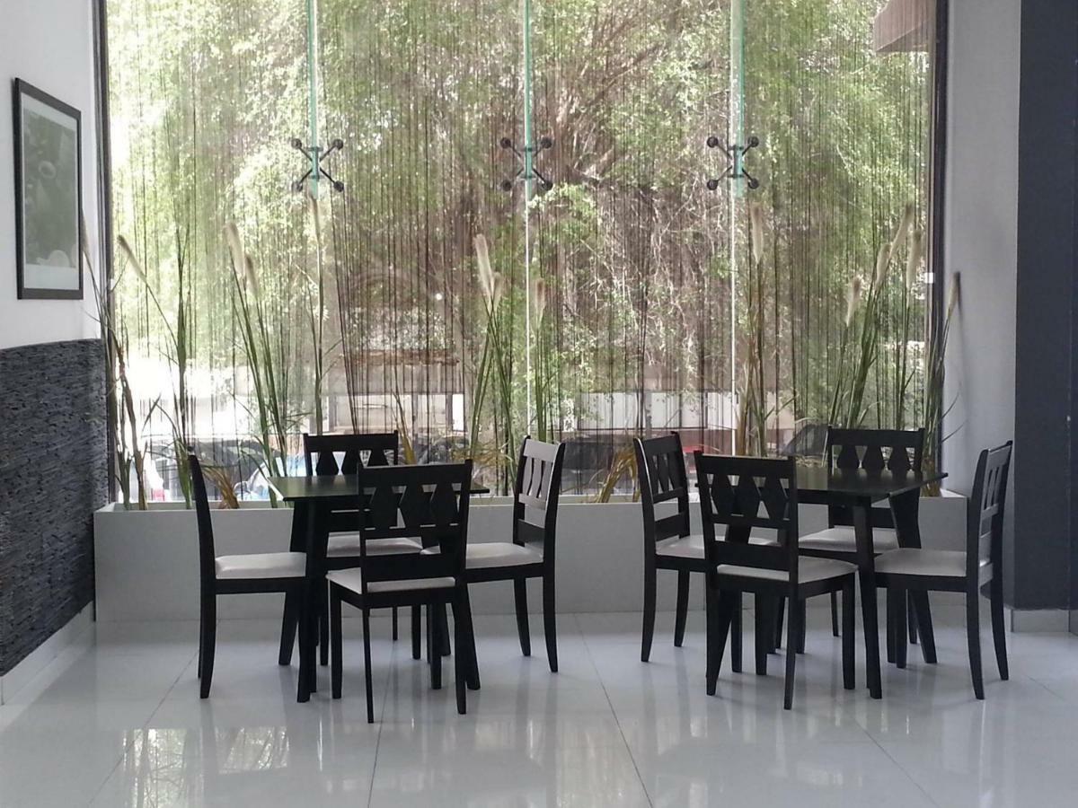 Venus Hotel Muskat Bagian luar foto